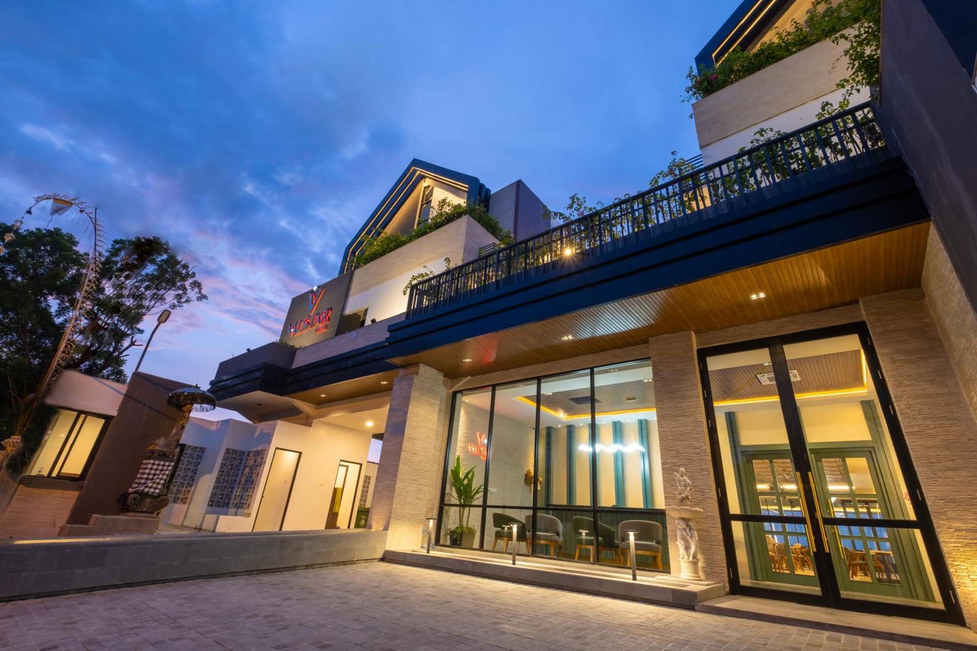 Valstar Hotel Canggu Exterior photo