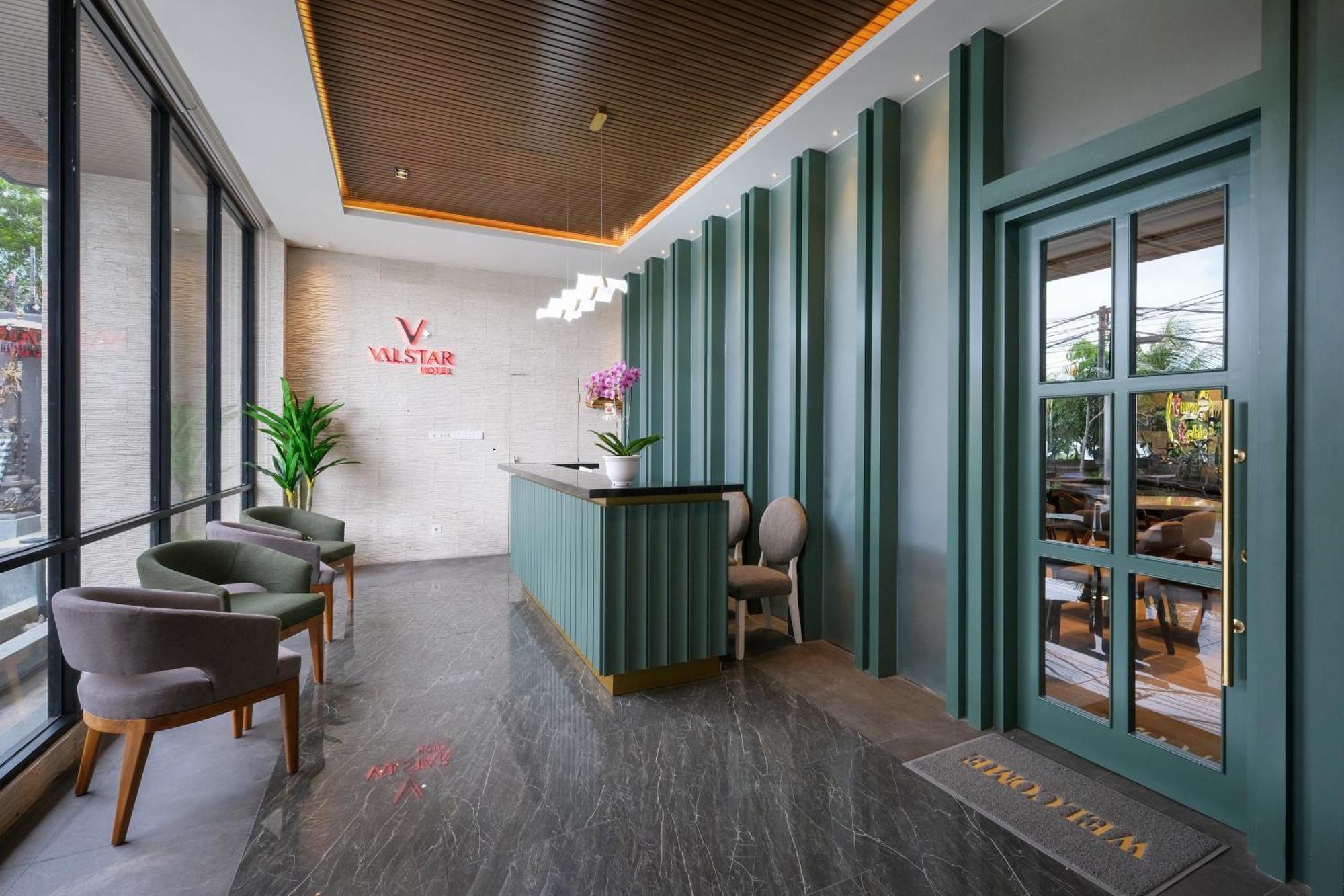 Valstar Hotel Canggu Exterior photo